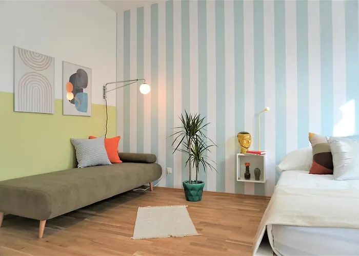 Modern 2br - Full Kitchen - Schoenbrunn Area - 15 Mins To Center